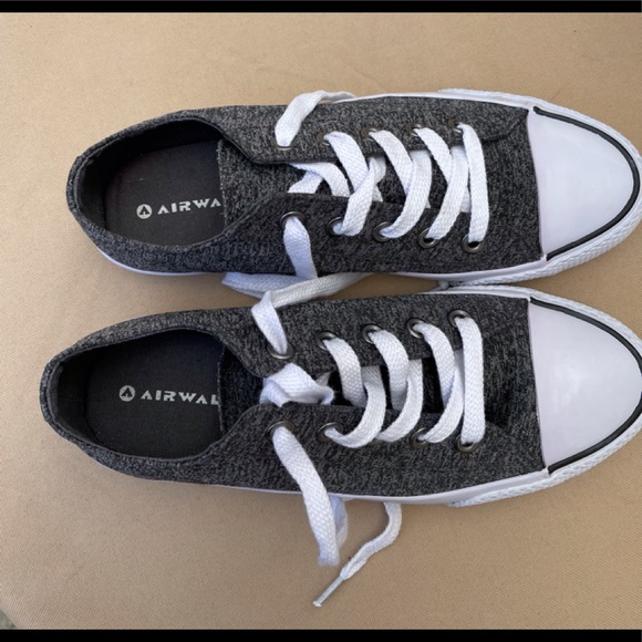 Airwalk Mens Size 8.5 Canvas Skateboard Shoes Gray - Picture 6 of 12